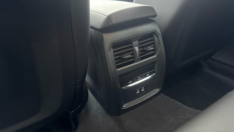 BMW 4 Series 420i M Sport 5dr Step Auto [Pro Pack] Petrol Hatchback